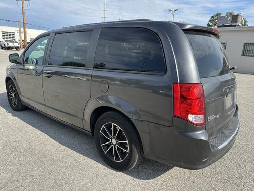2019 Dodge Grand Caravan R/T