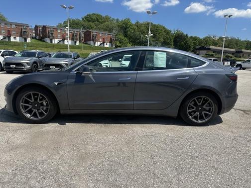 2020 Tesla Model 3 Standard Range