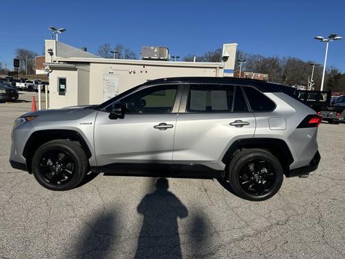 2019 Toyota RAV4 Hybrid XSE