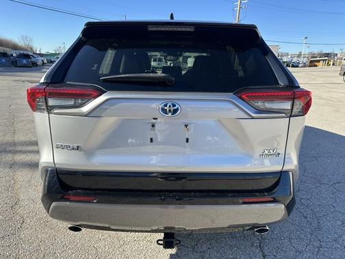 2019 Toyota RAV4 Hybrid XSE