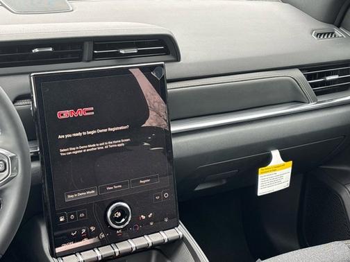 2025 GMC Terrain FWD Elevation