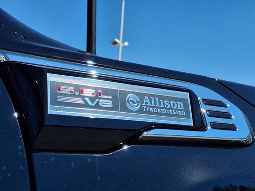 2026 GMC Sierra 2500 SLT