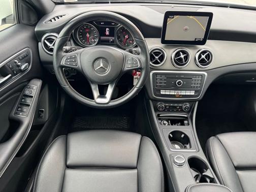 2019 Mercedes-Benz GLA 250 Base