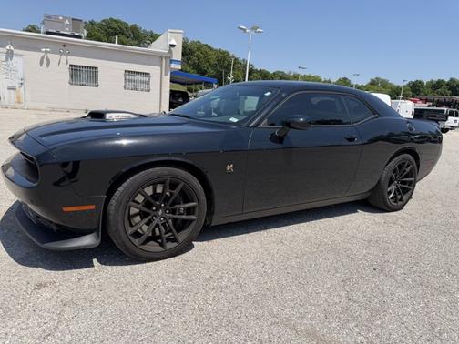 Pitch Black Clearcoat 2021 Dodge Challenger R/T Scat Pack
