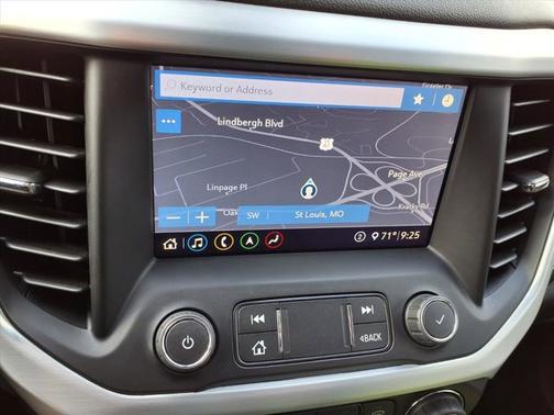 2020 GMC Acadia SLT