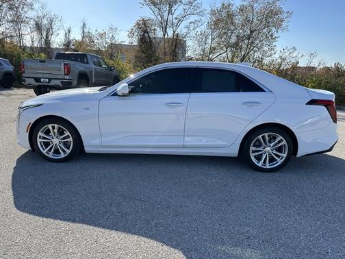 2022 Cadillac CT4 Luxury