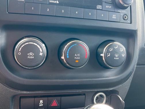 2016 Jeep Patriot Sport