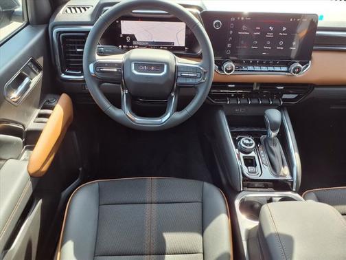 2026 GMC Canyon 4WD AT4