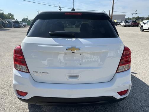 2022 Chevrolet Trax LS