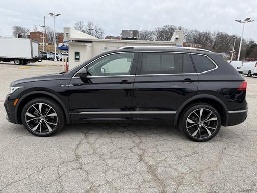 2024 Volkswagen Tiguan SEL R-Line