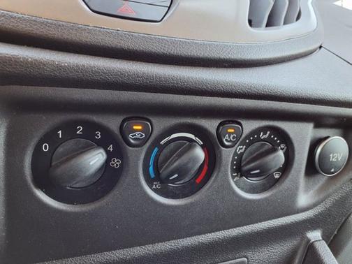 2017 Ford Transit-350 XLT