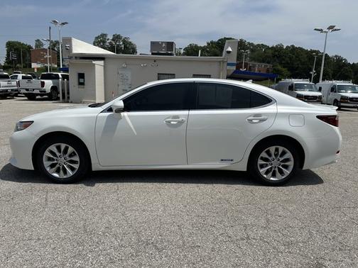 2013 Lexus ES 300h Base