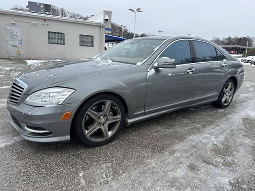 2011 Mercedes-Benz S-Class S 550