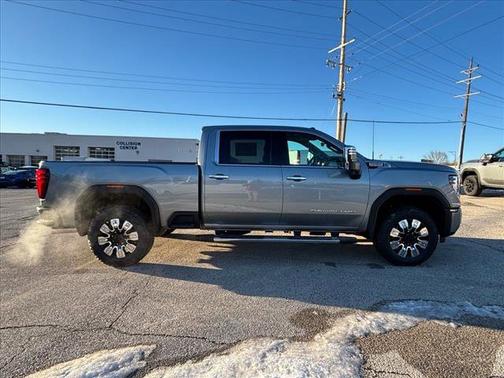 2025 GMC Sierra 2500 Denali