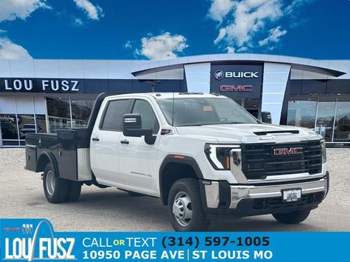 2025 GMC Sierra 3500 Pro