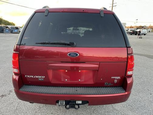 2005 Ford Explorer XLT