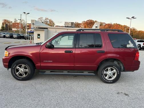 2005 Ford Explorer XLT