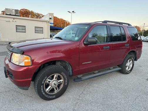 2005 Ford Explorer XLT