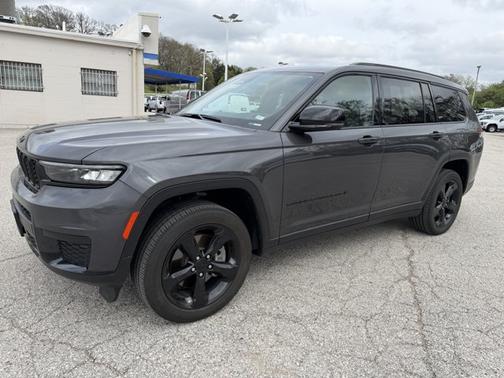 2022 Jeep Grand Cherokee L Altitude