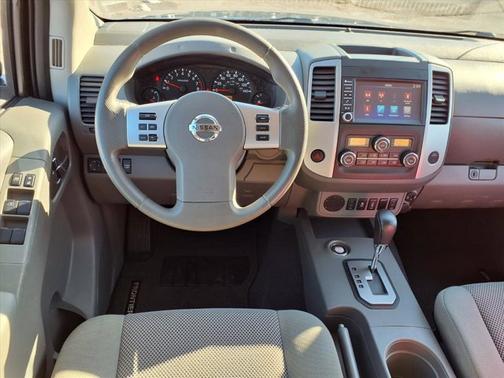 2020 Nissan Frontier SV