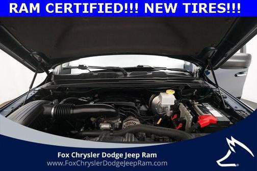 2020 RAM 1500 Big Horn Quad Cab 4x4 64' Box