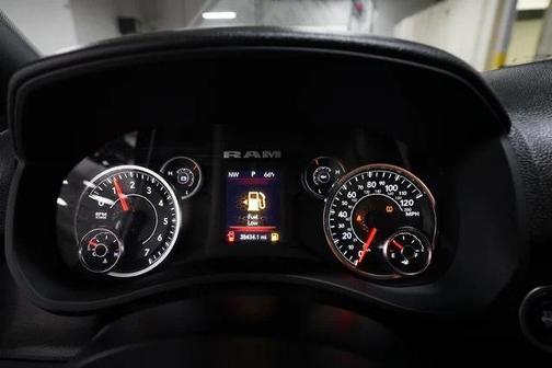 2023 RAM 2500 Tradesman Crew Cab 4x4 64' Box