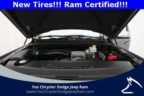 2021 RAM 1500 Laramie Crew Cab 4x4 57' Box