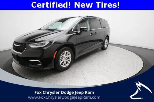 2024 Chrysler Pacifica Touring L