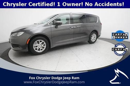 2023 Chrysler Voyager LX