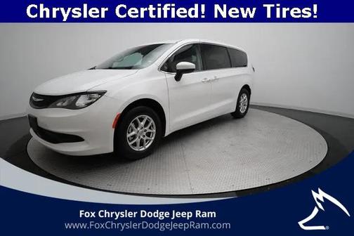 2023 Chrysler Voyager LX