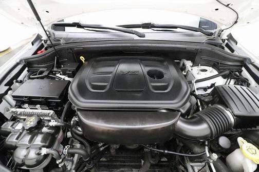 Photo 3 of 40 of 2019 Jeep Grand Cherokee Limited