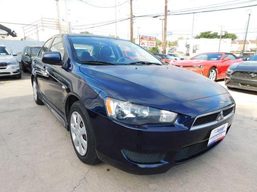 2014 Mitsubishi Lancer ES