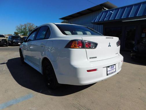 2013 Mitsubishi Lancer ES