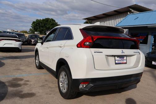Pearl White 2019 Mitsubishi Eclipse Cross ES