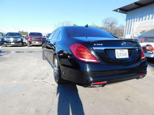 2016 Mercedes-Benz S-Class S550