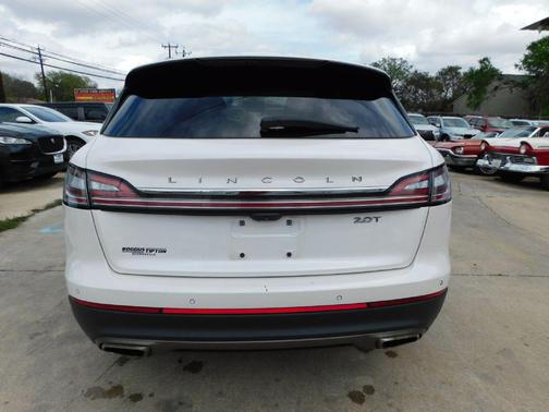 2019 Lincoln Nautilus Standard