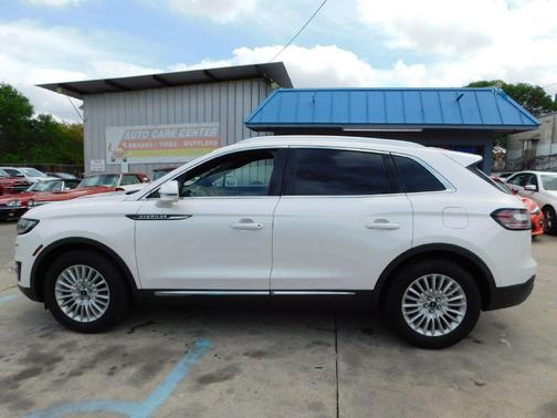 2019 Lincoln Nautilus Standard