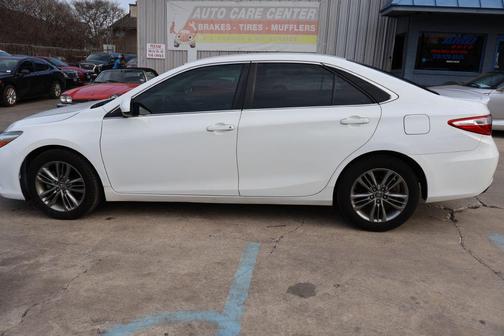 2015 Toyota Camry SE