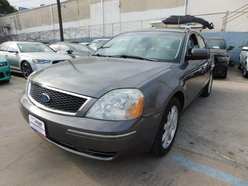 2005 Ford Five Hundred SE