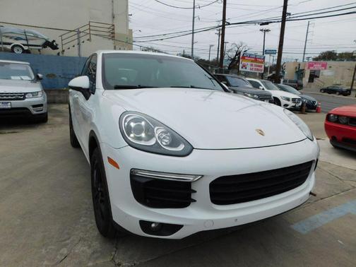 2016 Porsche Cayenne
