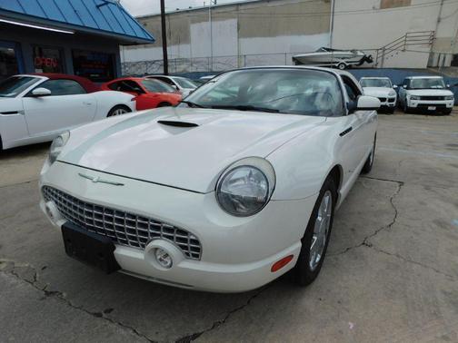 2003 Ford Thunderbird