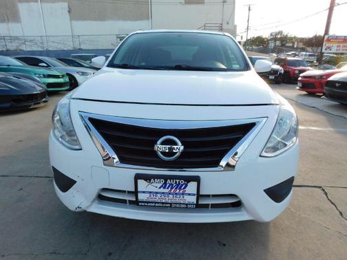 2017 Nissan Versa 1.6 SV