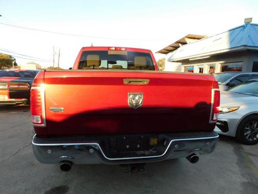 2015 RAM 1500 Laramie