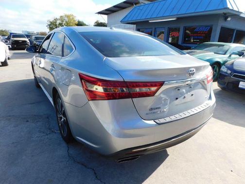 2016 Toyota Avalon XLE Premium
