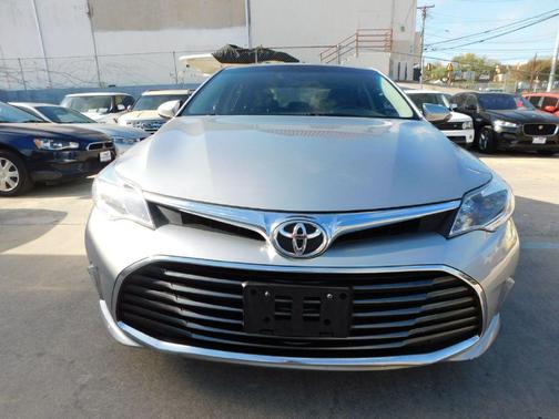 2016 Toyota Avalon XLE Premium