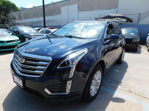 2017 Cadillac XT5 Base