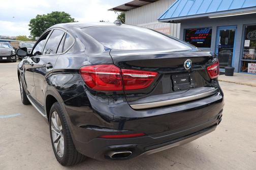 BLACK 2019 BMW X6 sDrive35i