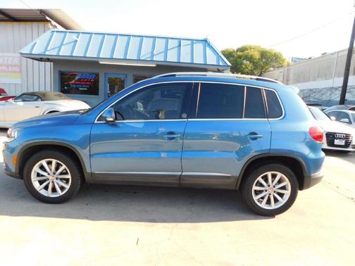 2017 Volkswagen Tiguan 2.0T Wolfsburg Edition