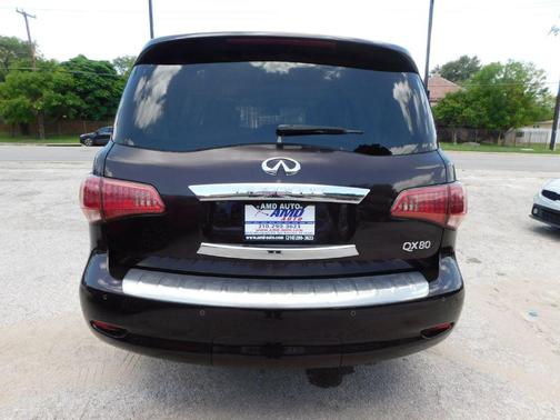 2015 INFINITI QX80 Base