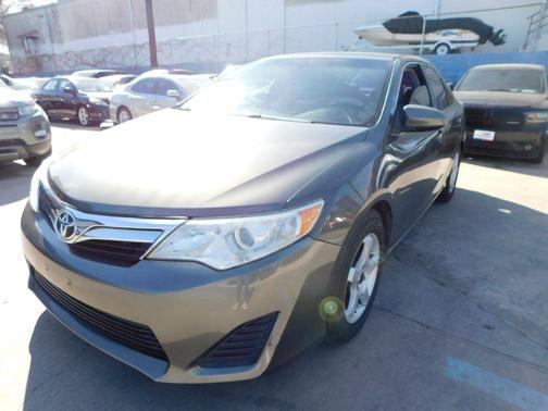 2012 Toyota Camry LE
